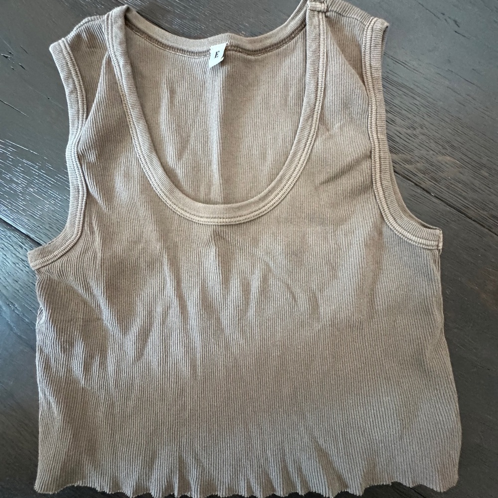 Army green crop tank